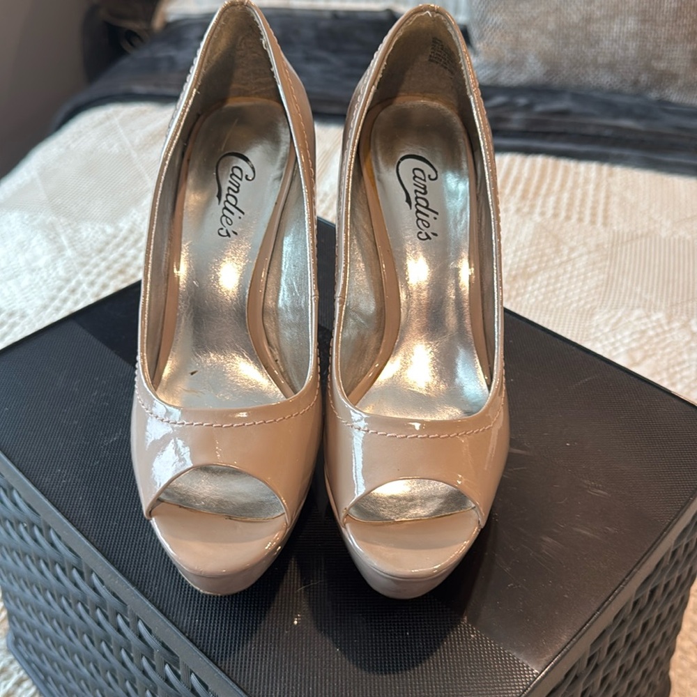 Candie’s Nude Pumps